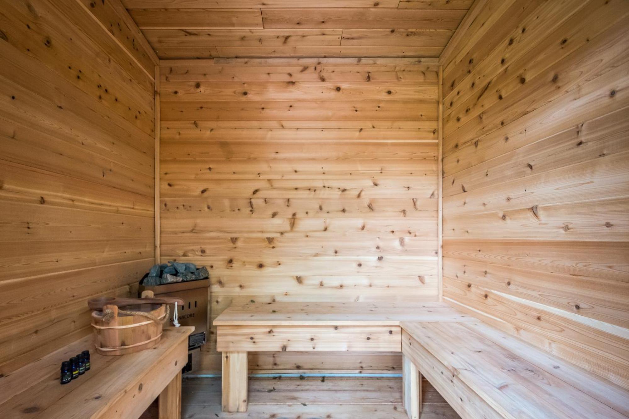 The Halifax Rooftop - Cozy Spa B&B Bagian luar foto